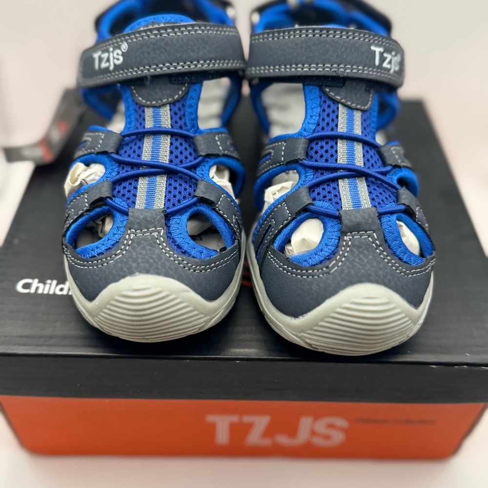 Kids Closed Toe Sandals